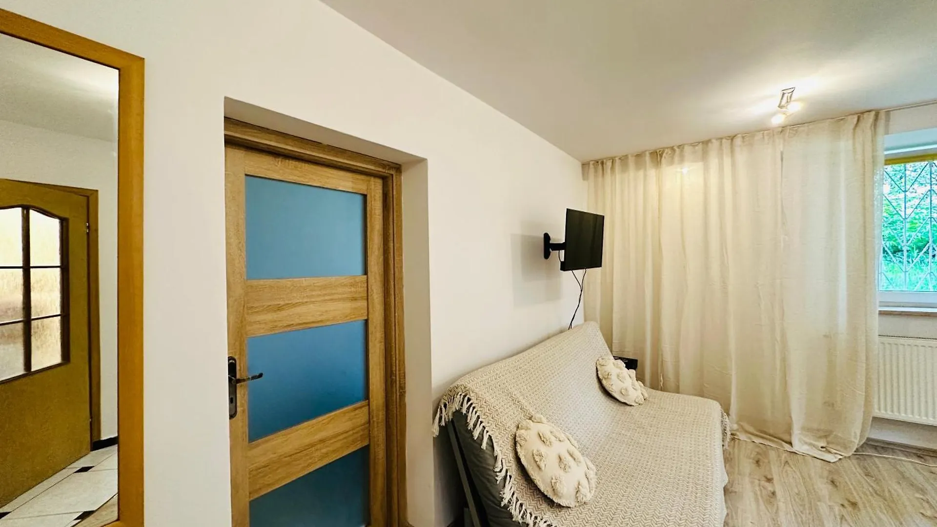 Lipowa Apart IX Sopot Apartment